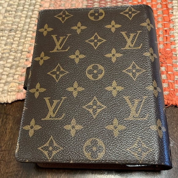 Mint Condition Louis Vuitton Medium Planner ~Loaded With Extras!~ - Picture 5 of 17